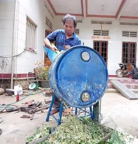 Bình Định repairman invents machines to help farmers