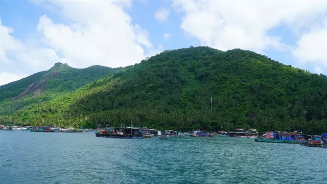 Kiên Giang Province's marine caged aquaculture offers high profits
